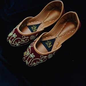 Women's Red and Gold Embroidered Shoes